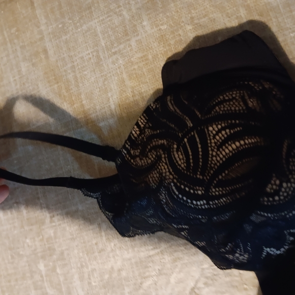 Size 34C  NWOT Bra - Picture 4 of 6